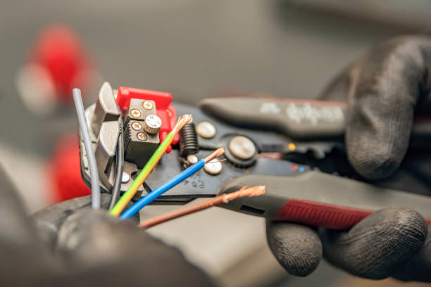 Best Best Electricians Near Me  in Tama, IA